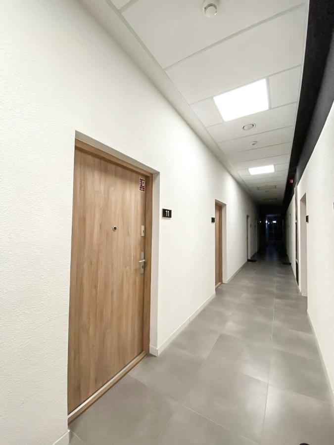 ורוצלב Airport Apartment מראה חיצוני תמונה