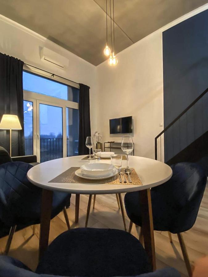 ורוצלב Airport Apartment מראה חיצוני תמונה
